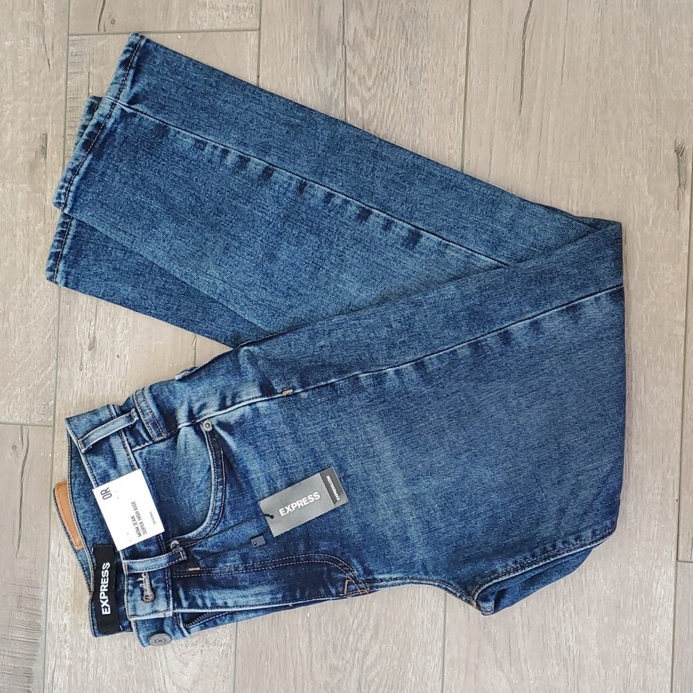Express Mom Jeans